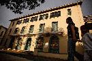 Pasadena officials are negotiating to turn the vacant YWCA headquarters into a hotel using eminent domain. (BRET HARTMAN, Bret Hartman / Los Angeles Times / April 15, 2010)